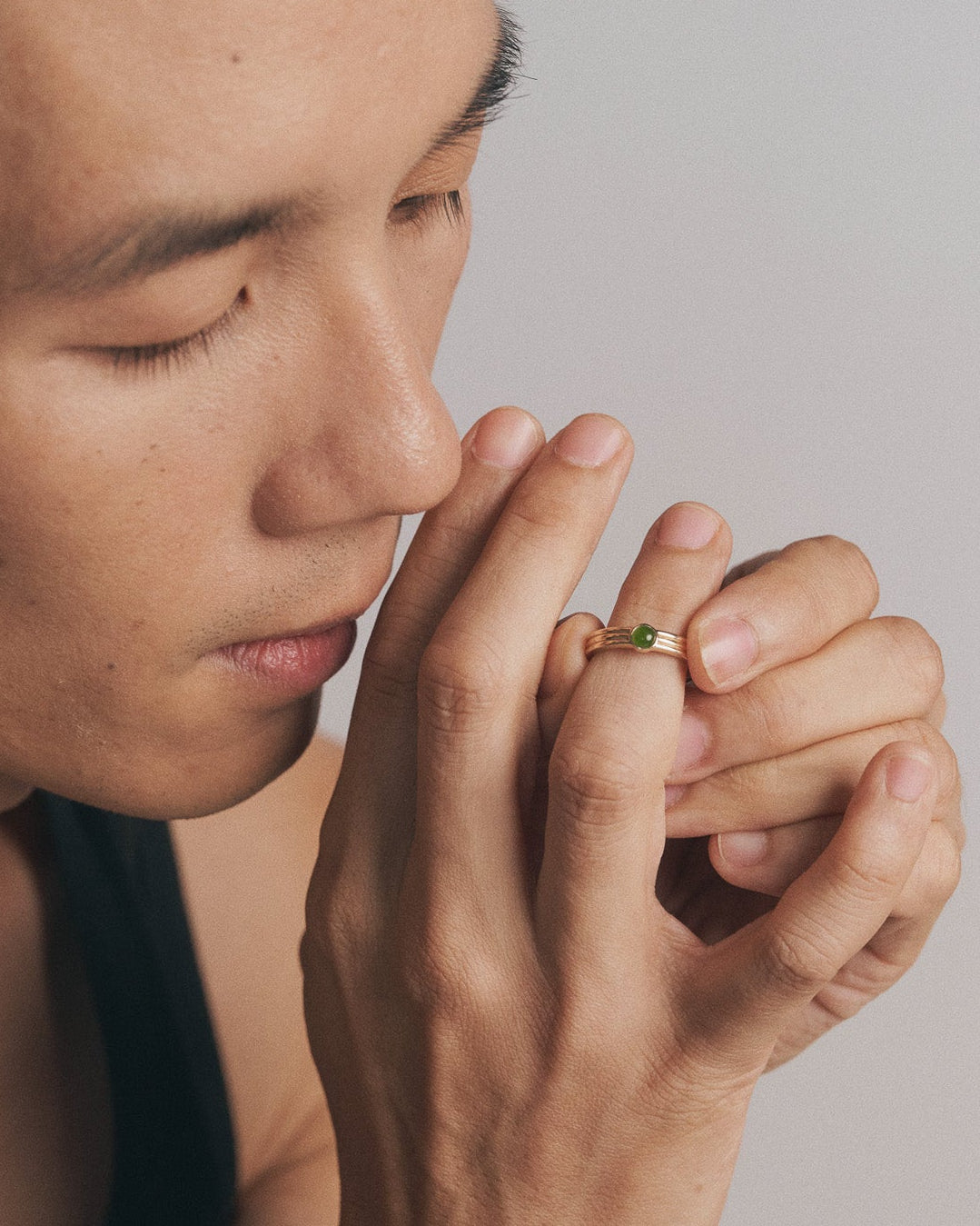 06 Triple Band – Round Jade